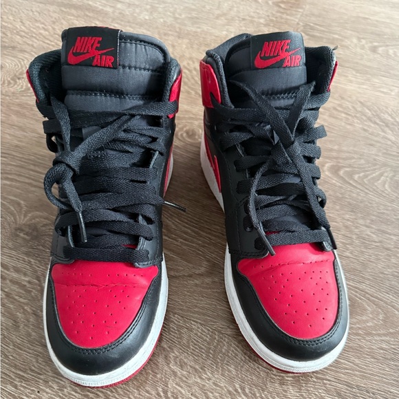 Retro 1 Jordans “banned”